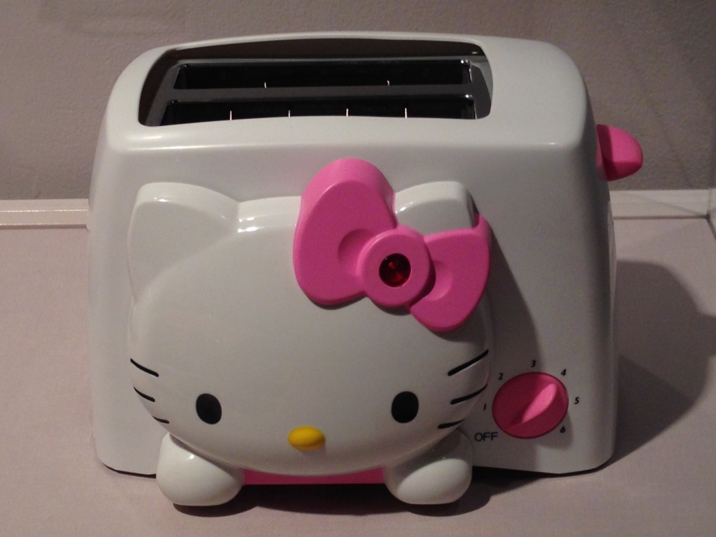 hello-kitty-toaster